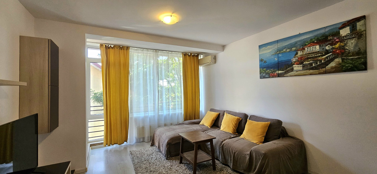 COMISION 0 Brancoveanu 2 Camere decomandat cu centrala si parcare