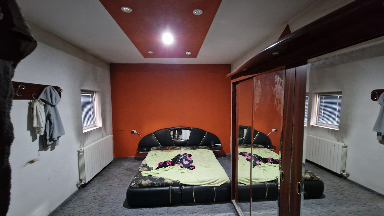 Vila , 300mp utili, ideala afterschool, cazare muncitori straini etc!