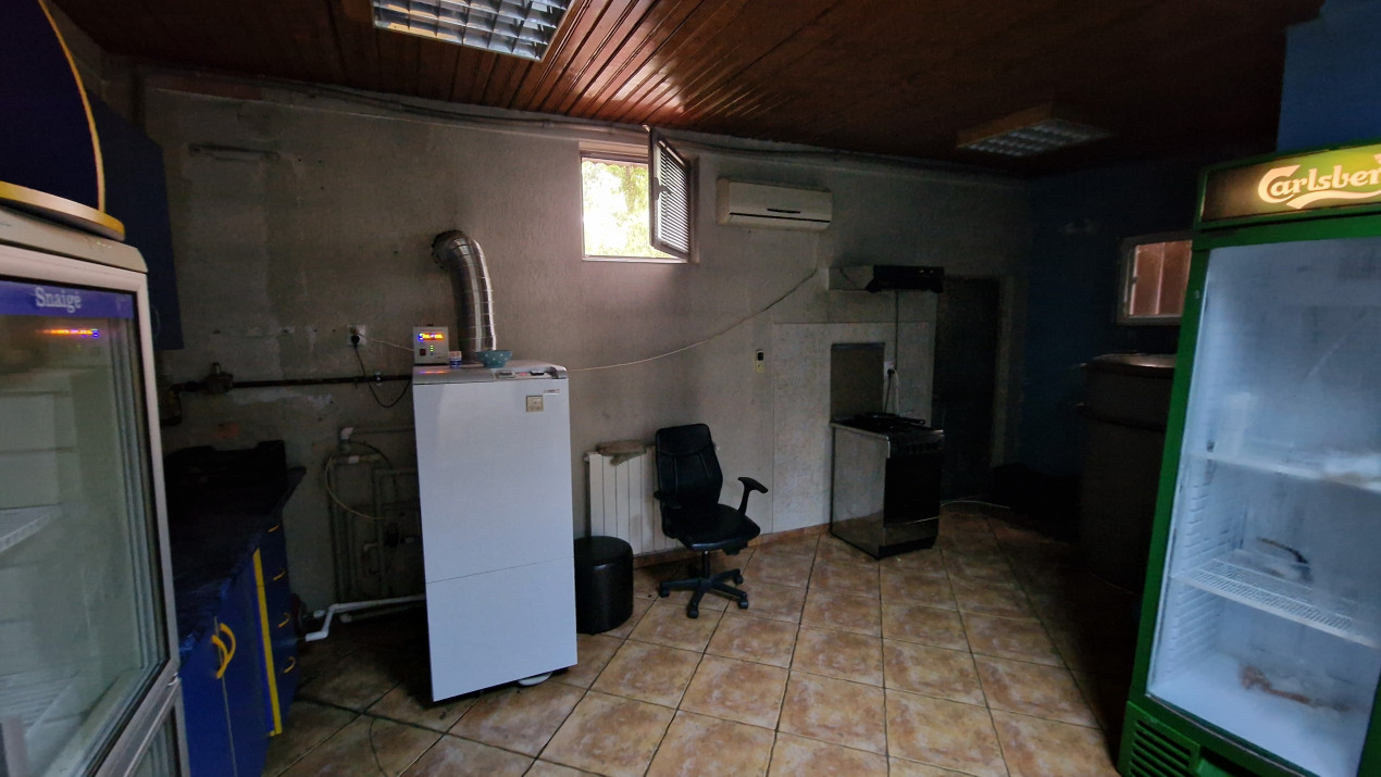 Vila , 300mp utili, ideala afterschool, cazare muncitori straini etc!