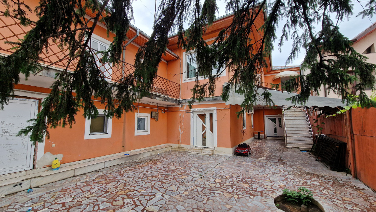 Vila , 300mp utili, ideala afterschool, cazare muncitori straini etc!