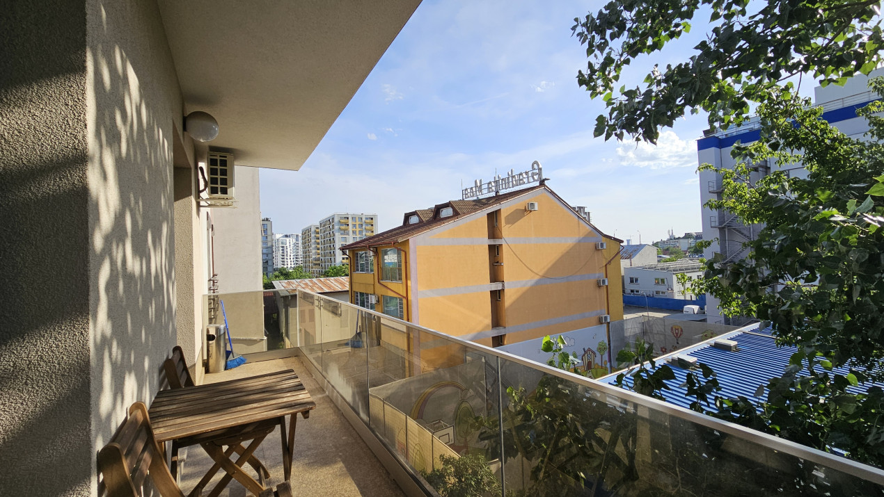 Aviatiei 3 Camere cu vedere libera parcare si terasa 200 mp