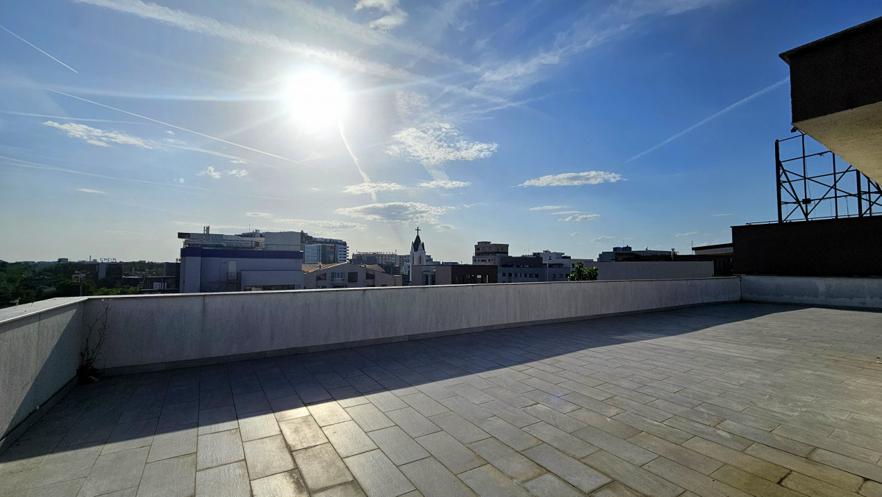 Aviatiei 3 Camere cu vedere libera parcare si terasa 200 mp