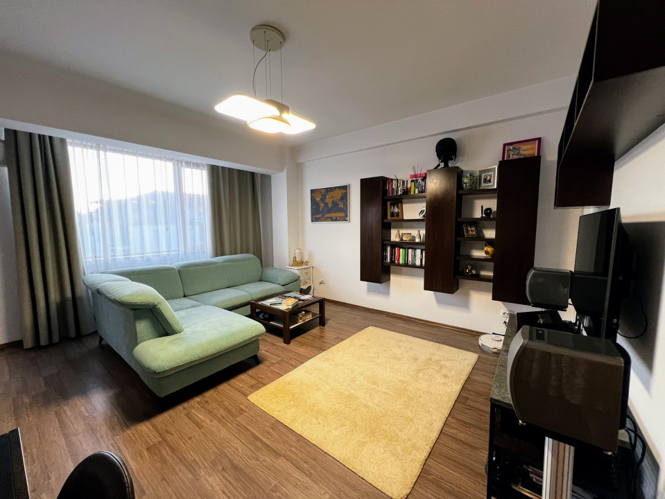 Apartament 3 camere zona Damaroaia Bucurestii Noi 