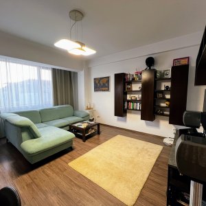 Apartament 3 camere zona Damaroaia Bucurestii Noi 