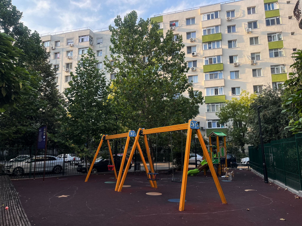 Garsoniera decomandata in bloc 1982 Pantelimon - Armenesc