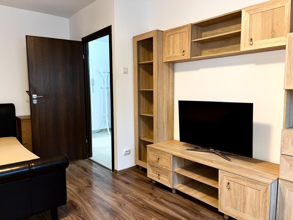 Garsoniera decomandata in bloc 1982 Pantelimon - Armenesc