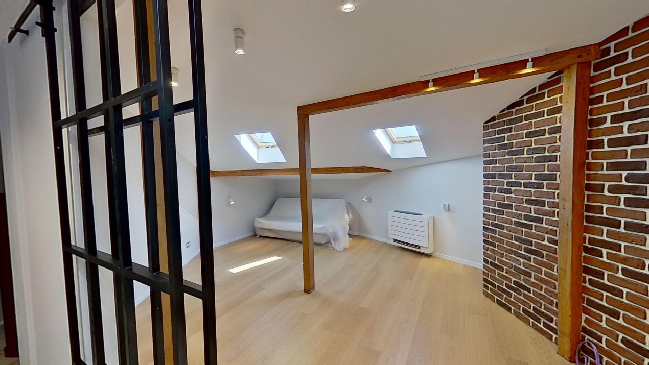 Birou în Cartierul Primăverii