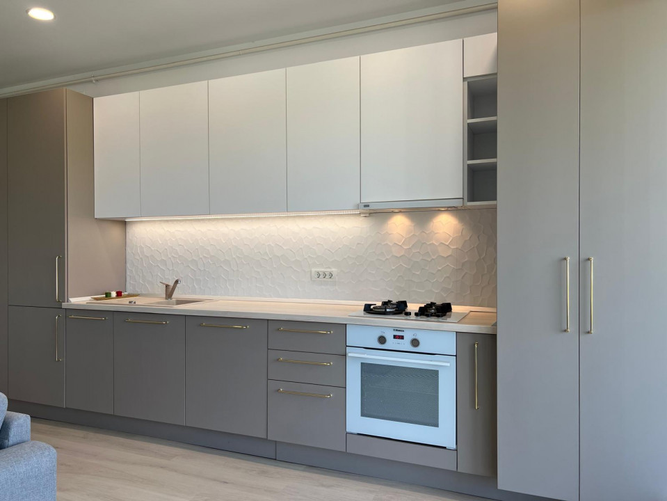 Apartament 3 camere Laguna Residence