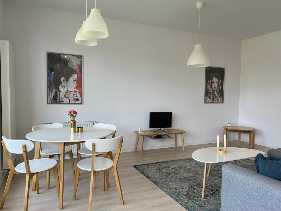 Apartament 3 camere Laguna Residence