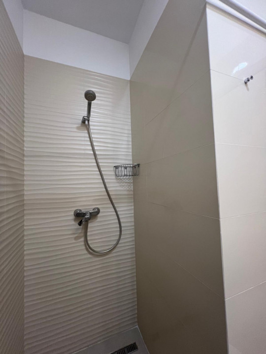 Apartament 3 camere Laguna Residence