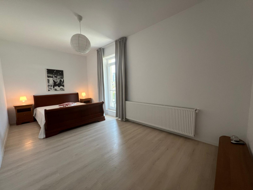 Apartament 3 camere Laguna Residence