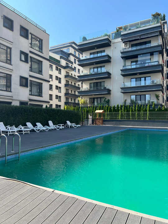 Apartament 3 camere Laguna Residence