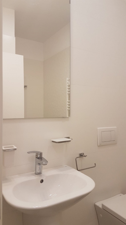 Apartament 3 camere Laguna Residence