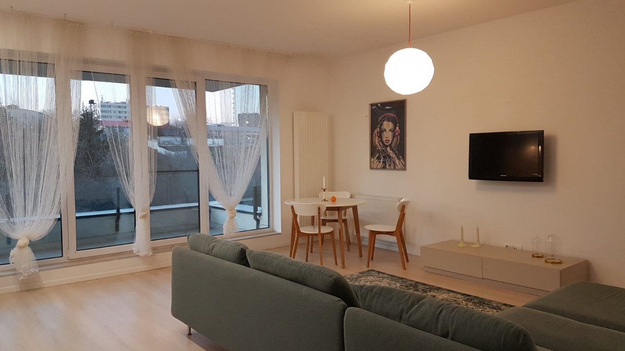 Apartament 3 camere Laguna Residence