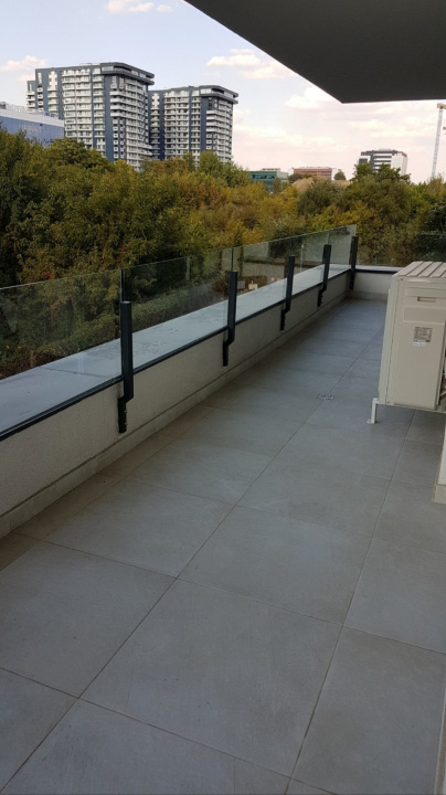 Apartament 3 camere Laguna Residence