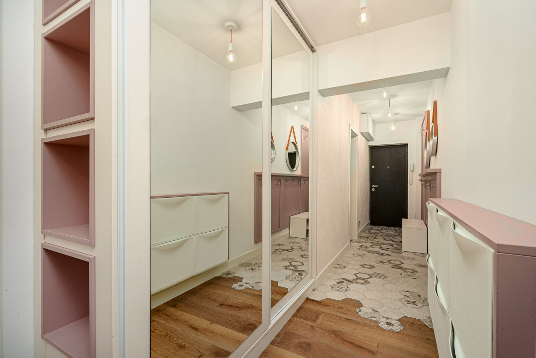 Apartament cu 4 camere pe Bulevardul Unirii