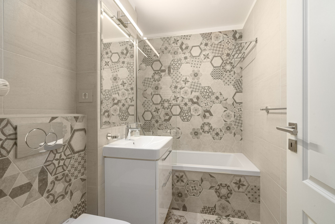 Apartament cu 4 camere pe Bulevardul Unirii