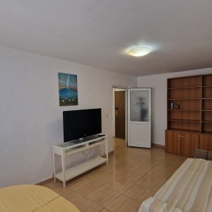 2 camere decomandate Dristor , str Ramnicu Valcea