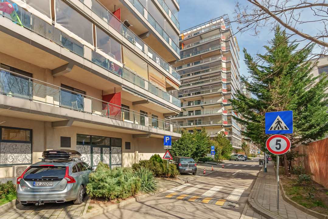 Baba Novac - DUPLEX in NEW TOWN RESIDECE 