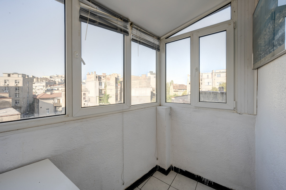 Pret redus | Apartament 2 camere Armeneasca, Universitate