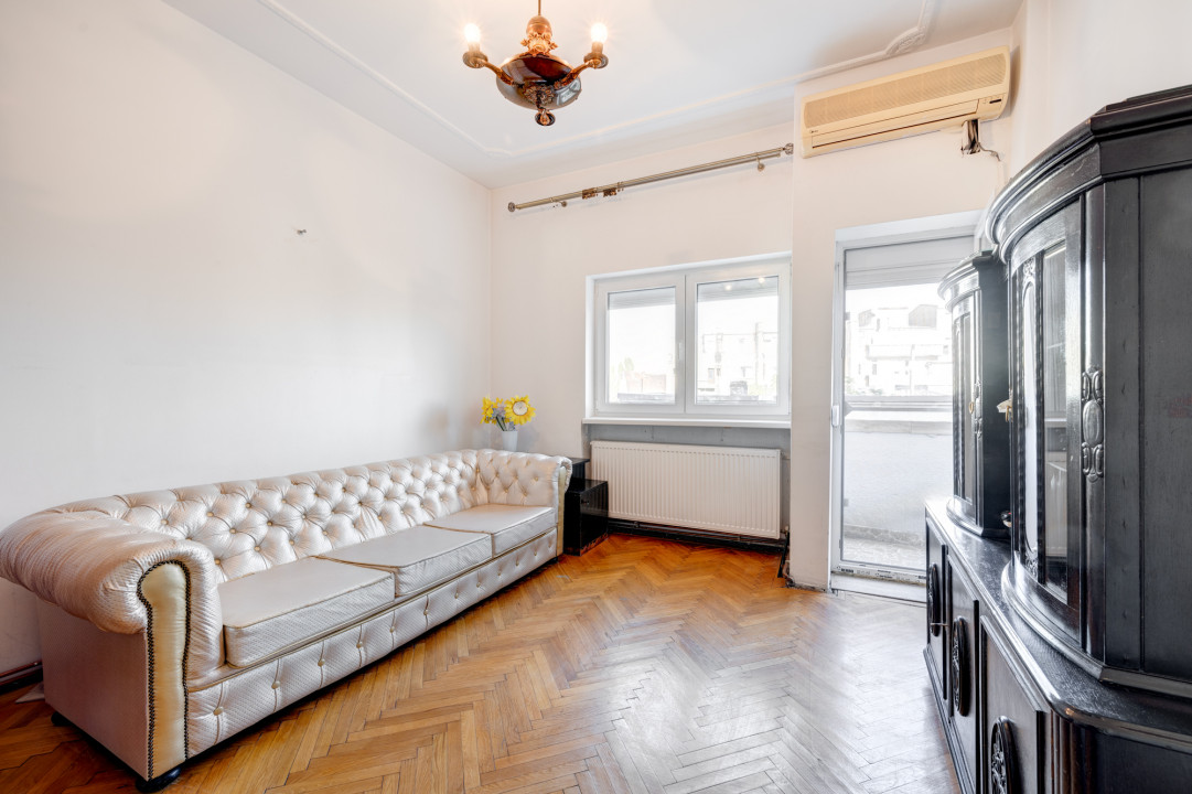 Pret redus | Apartament 2 camere Armeneasca, Universitate