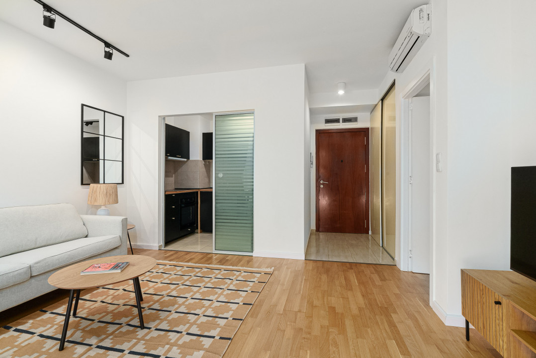 Apartament 3 camere cu terasa si curte in Parcul Privighetorilor 