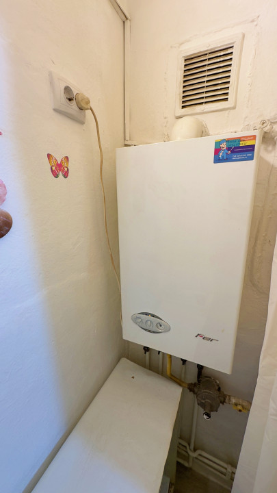 Garsoniera Dorobanti Aviatorilor Zambaccian, centrala termica gaze proprie