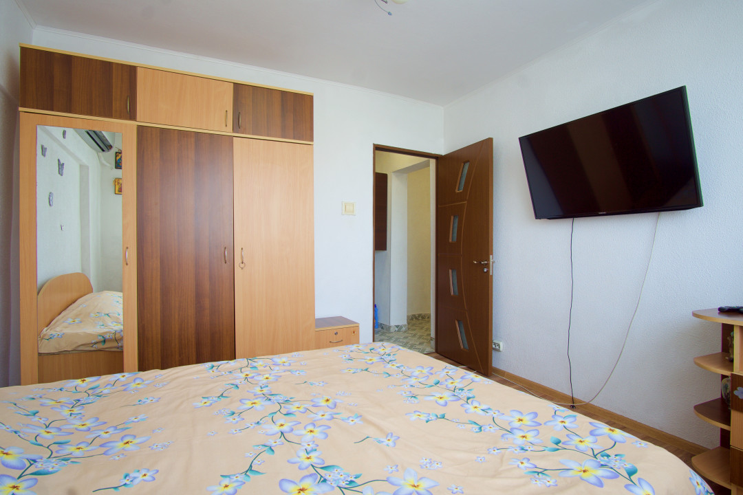 3 camere decomandat Doamna Ghica 4, complet mobilat si utilat, AC, 3 TV LCD