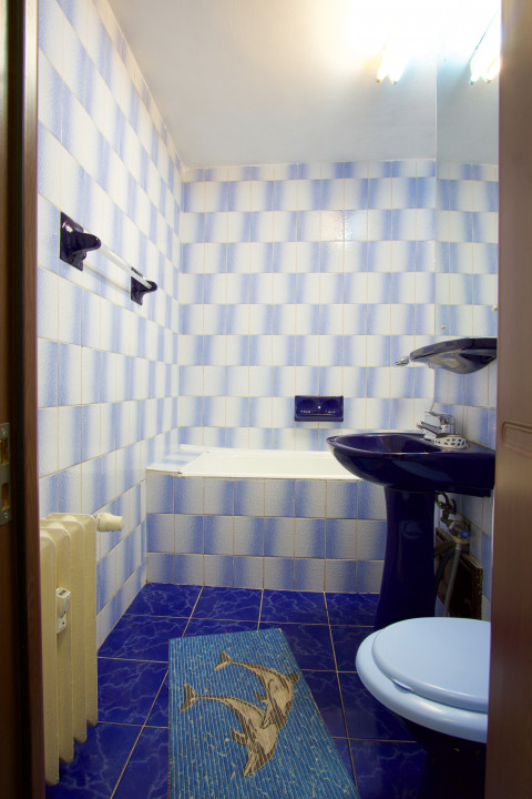 3 camere decomandat Doamna Ghica 4, complet mobilat si utilat, AC, 3 TV LCD