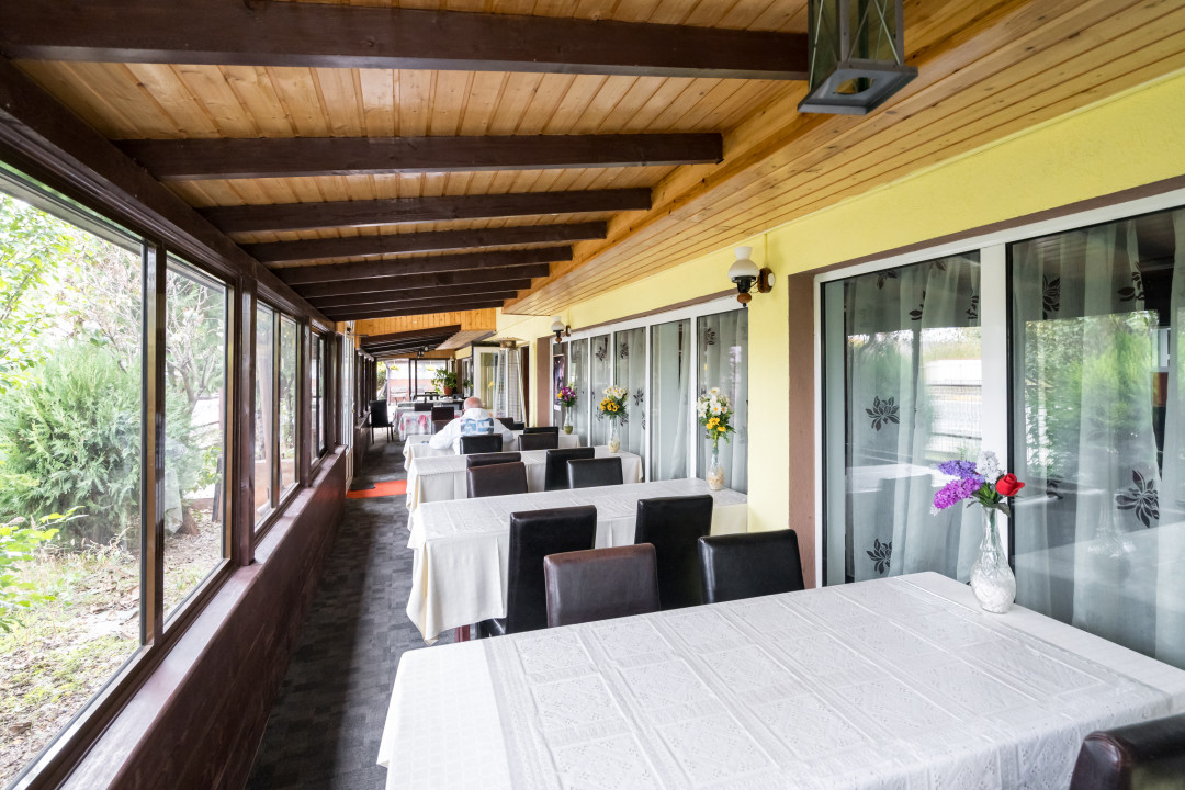 CALUGARENI - MANEURO -  COMPLEX COMERCIAL ACTIV, AFACERE LA CHEIE!