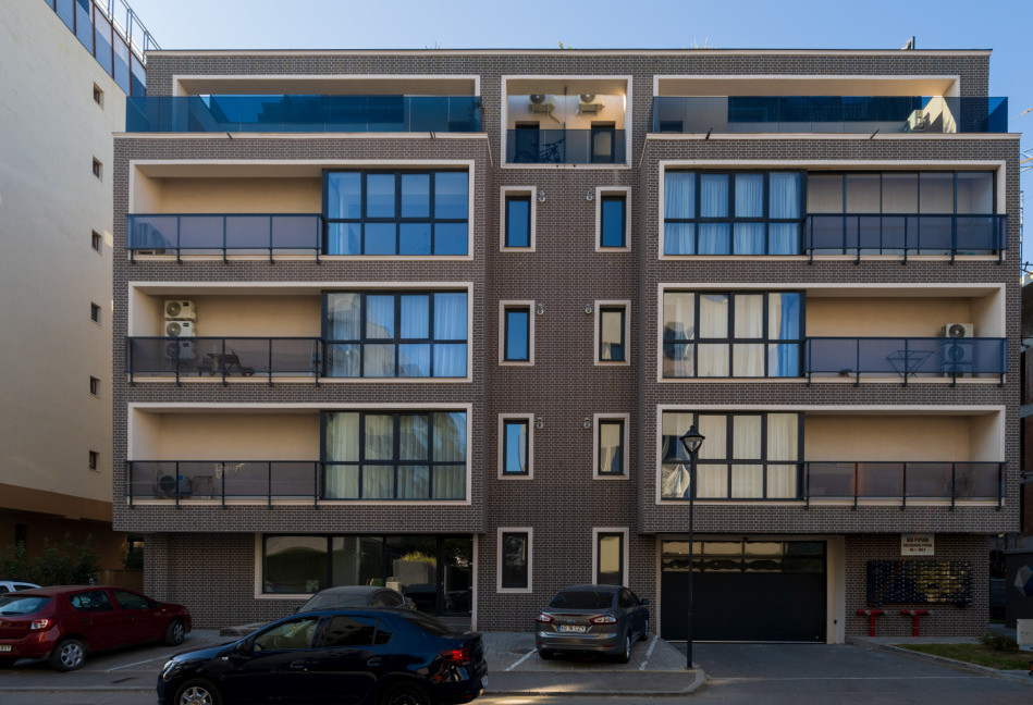 Inchiriere 3 camere Via Pipera | zona Porsche Pipera