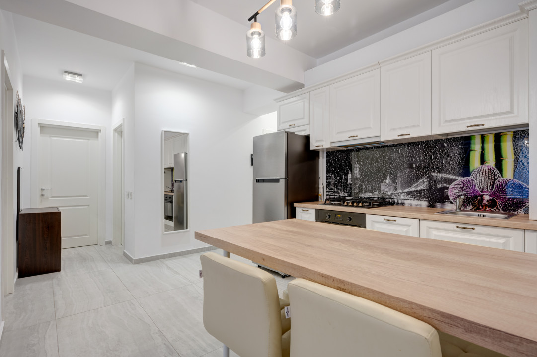 Inchiriere 3 camere Via Pipera | zona Porsche Pipera