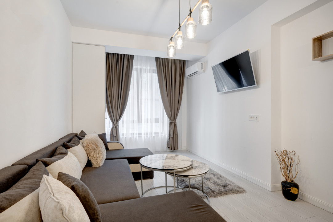 Inchiriere 3 camere Via Pipera | zona Porsche Pipera