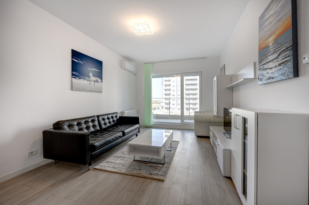 Apartament cu 2 camere - decomandat - prima inchiriere - loc parcare - piscina