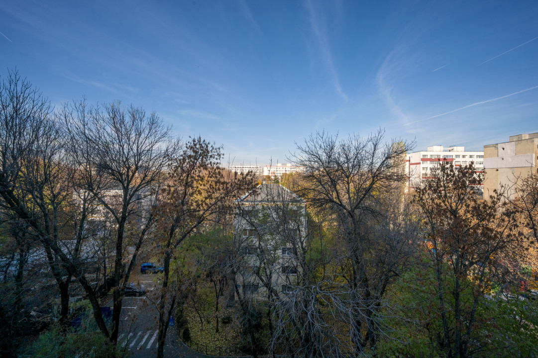 Garsoniera Turnu Măgurele etaj 6/9, mobilata-utilata, prima închiriere