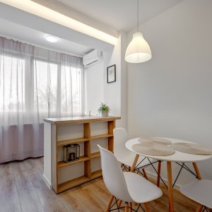 Garsoniera Turnu Măgurele etaj 6/9, mobilata-utilata, prima închiriere