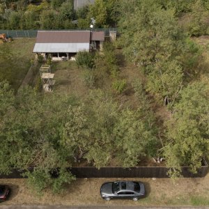 Casa langa balta Polcesti