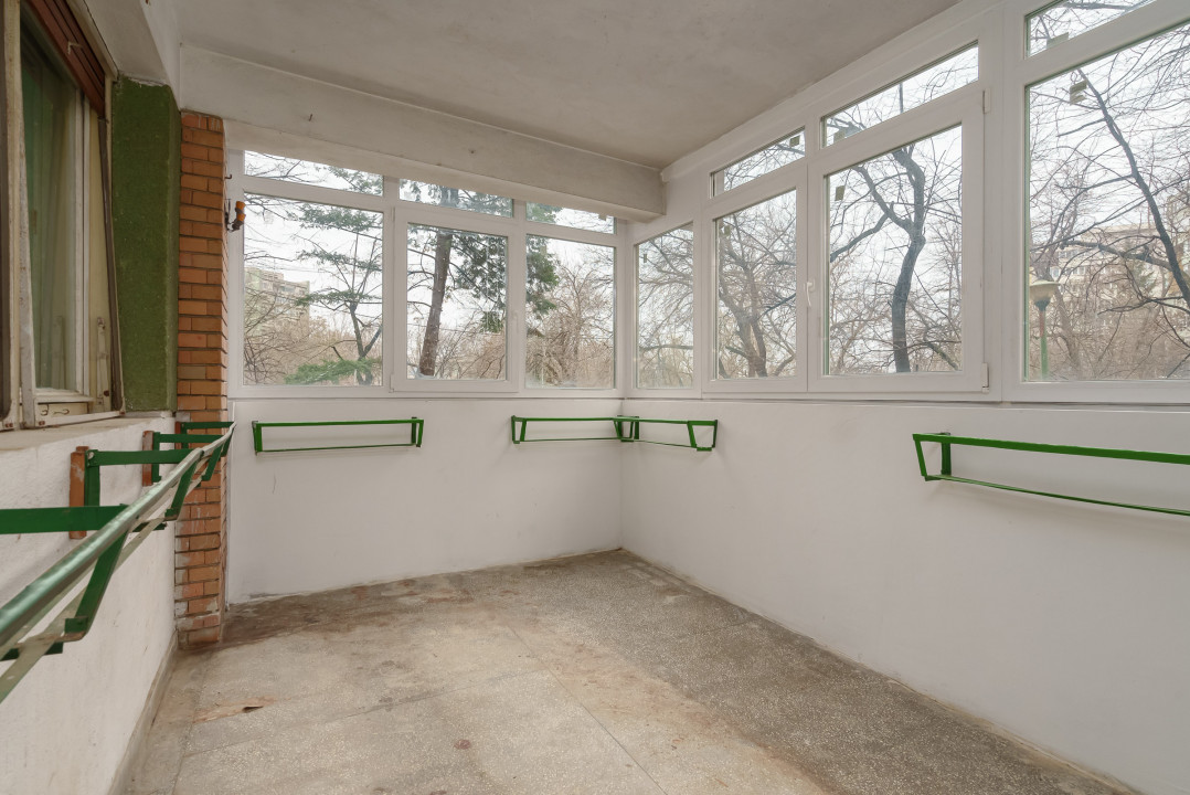 Apartament 3 camere in celebrele “E”-uri speciale de langa Afi Mall