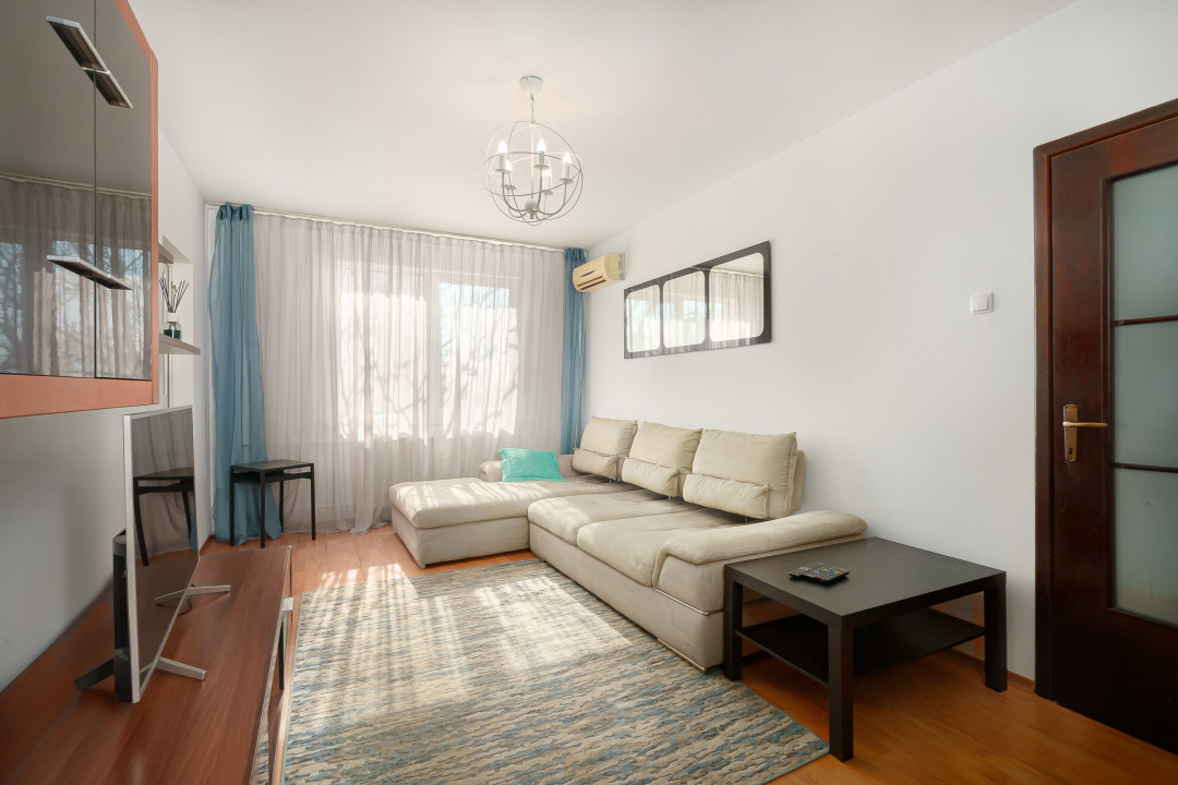 Apartament 4 camere mobilat-utilat  Str C-tin Titel Petrescu-Ghencea