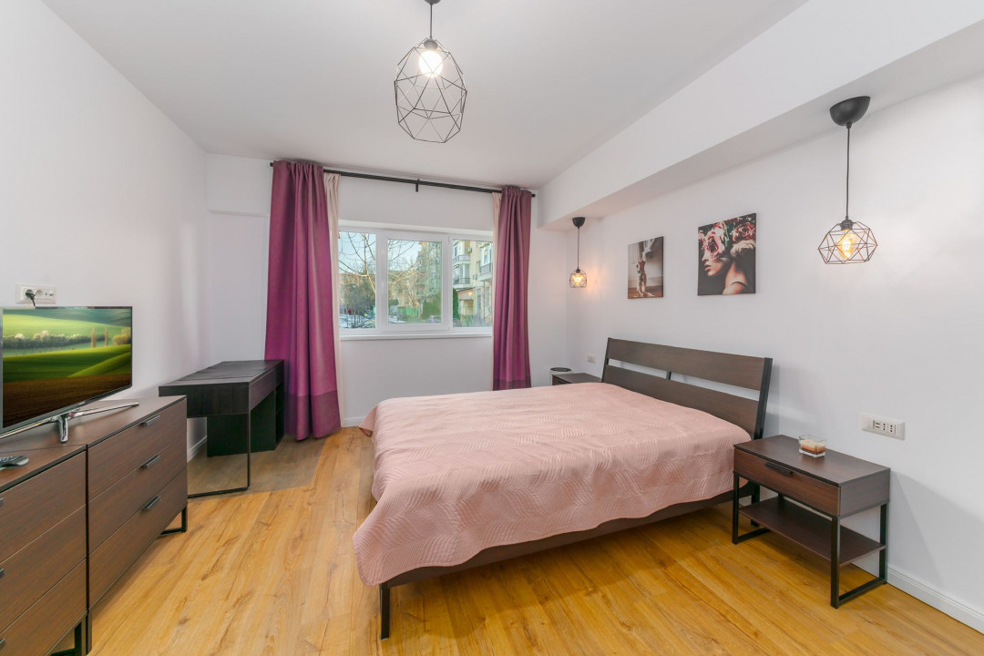 Apartament 3 camere, mobilat si utilat, 2 locuri parcare, terasa