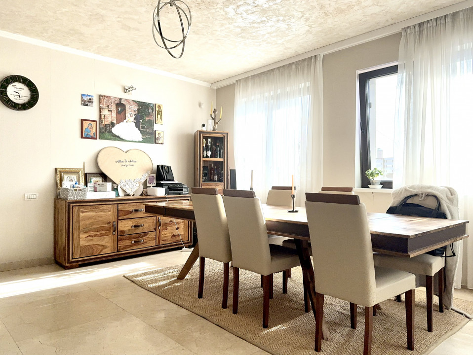 Vila de Vanzare Domnesti