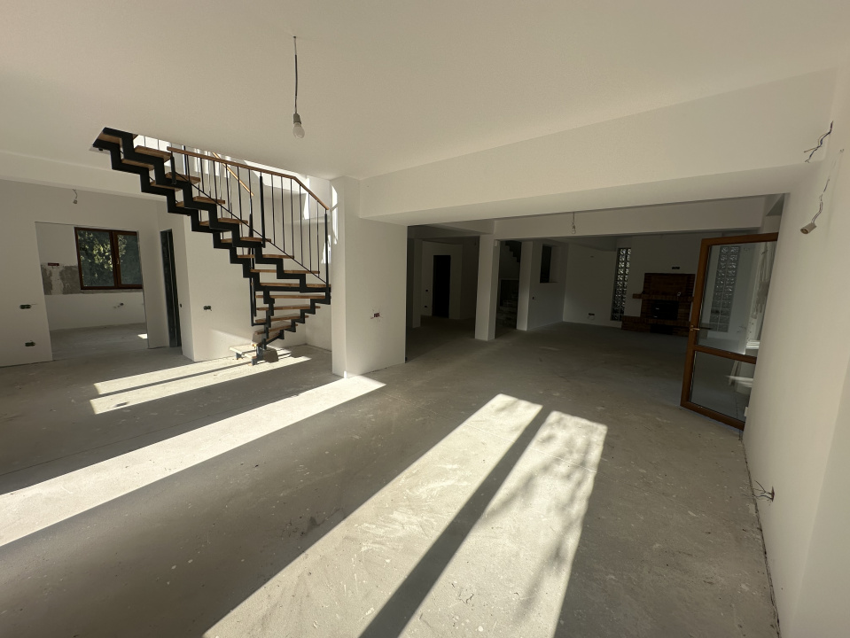 CORBEANCA-PARADISUL VERDE, VILA P+E+M 507 MP, LOT 1095 MP, LA PADURE!