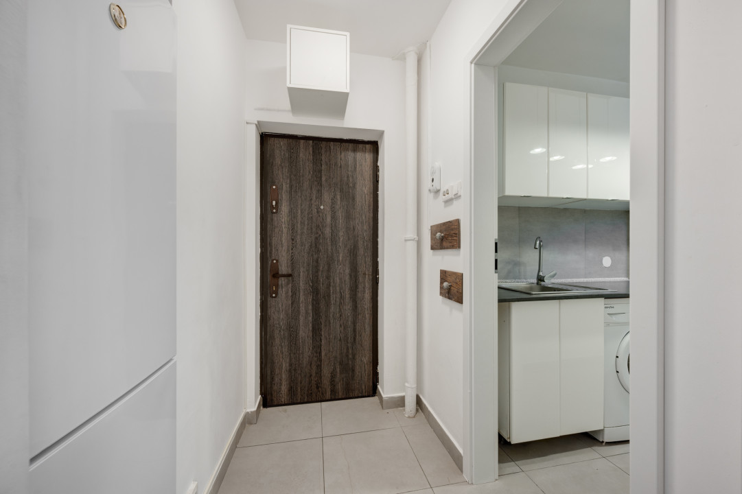 GARA DE NORD – DINICU - GOLESCU, APARTAMENT 2 CAMERE, 38 MP, ETAJUL 1! 