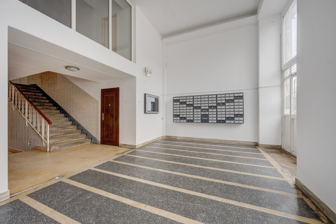 GARA DE NORD – DINICU - GOLESCU, APARTAMENT 2 CAMERE, 38 MP, ETAJUL 1! 