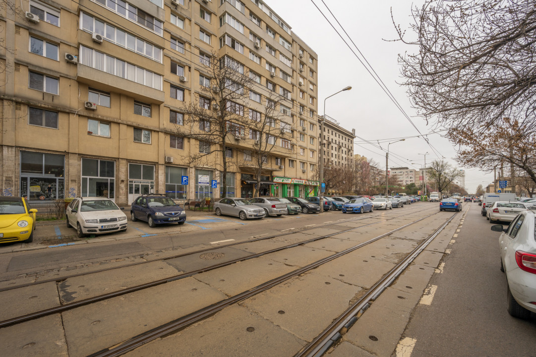 GARA DE NORD – DINICU - GOLESCU, APARTAMENT 2 CAMERE, 38 MP, ETAJUL 1! 
