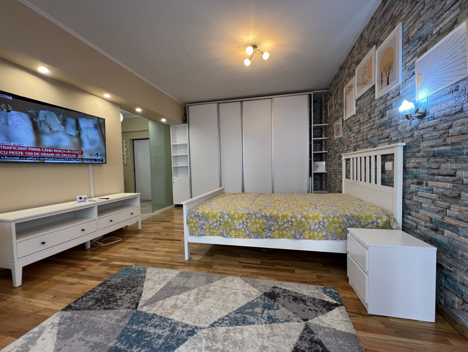Inchiriere garsoniera – Terra Residence. Terasa si gradina. 