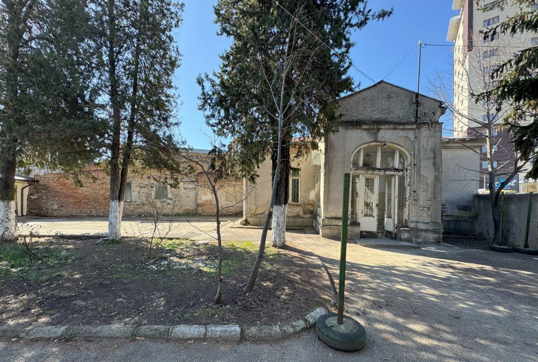 central, casa cu 400 mp teren, Postei - N. Balcescu - Greceanu