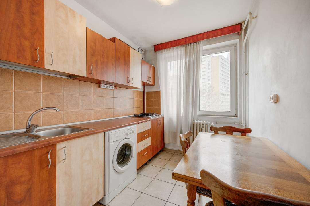 BUCUR OBOR - METROU, APARTAMENT 2 CAMERE 50 MP, ETAJ 4, DECOMANDAT! 