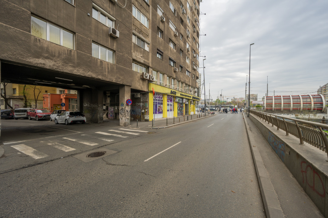 BUCUR OBOR - METROU, APARTAMENT 2 CAMERE 50 MP, ETAJ 4, DECOMANDAT! 