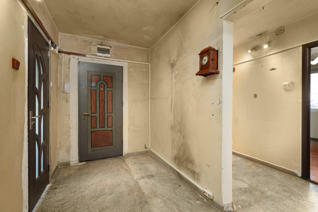 Apartament 4 camere, decomandat, Piata Minis - Baraje